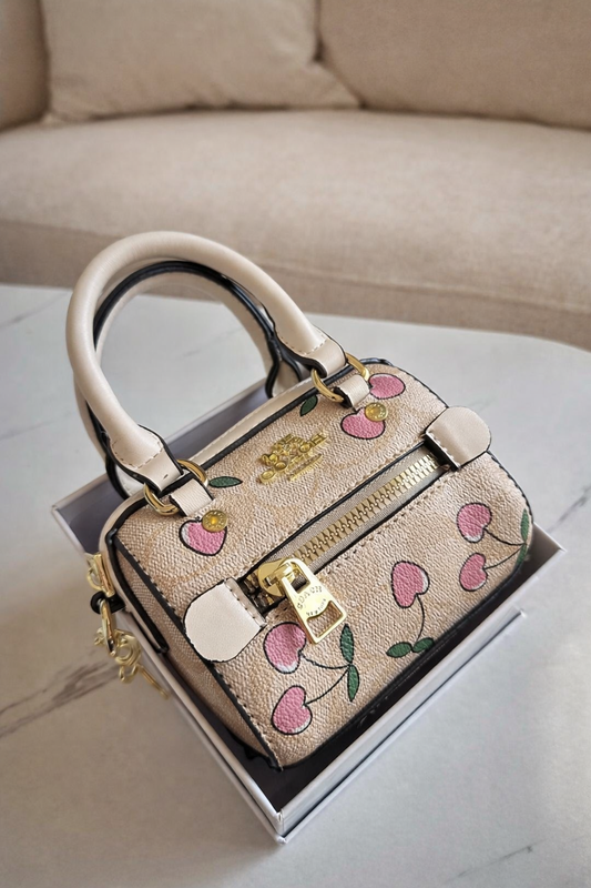 COACH- cute wallet master quality