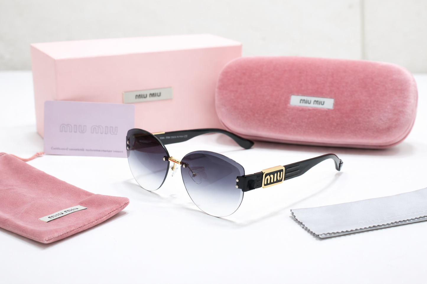 MIU MIU SUNGLASSES