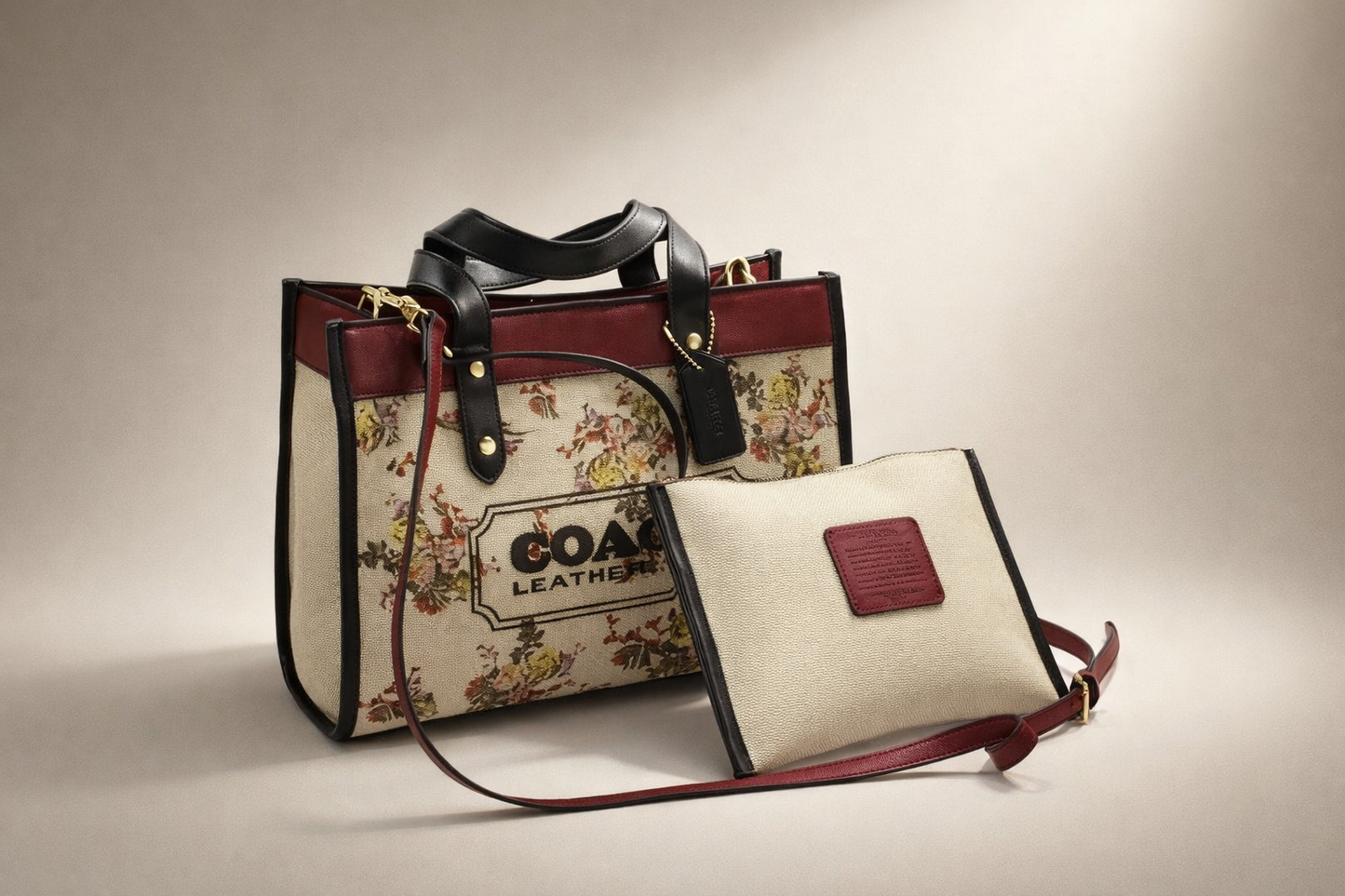 CLASSIC COACH BAG WITH FLOWER DESIGN